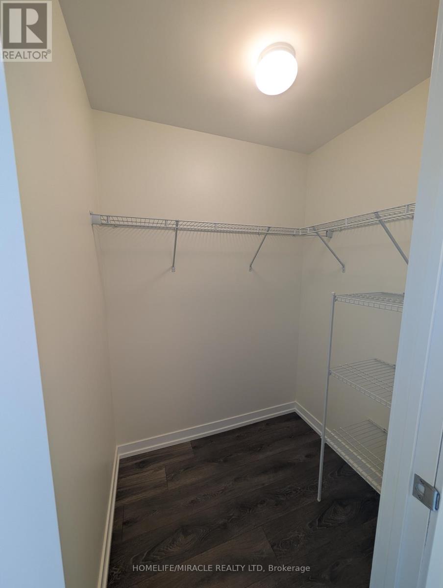 1611 - 2520 Eglinton Avenue W, Mississauga, Ontario  L5M 0Y4 - Photo 16 - W12106656