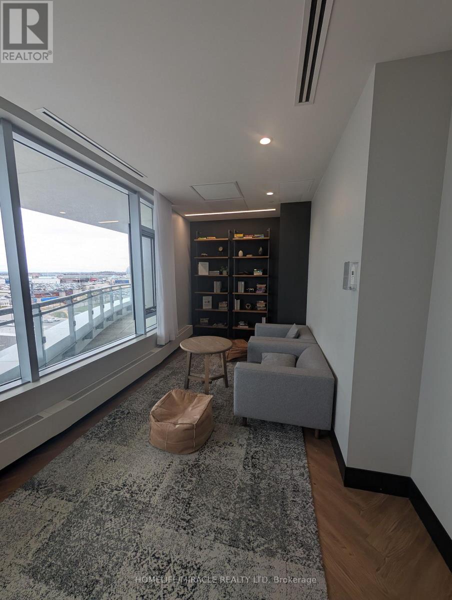 1611 - 2520 Eglinton Avenue W, Mississauga, Ontario  L5M 0Y4 - Photo 26 - W12106656
