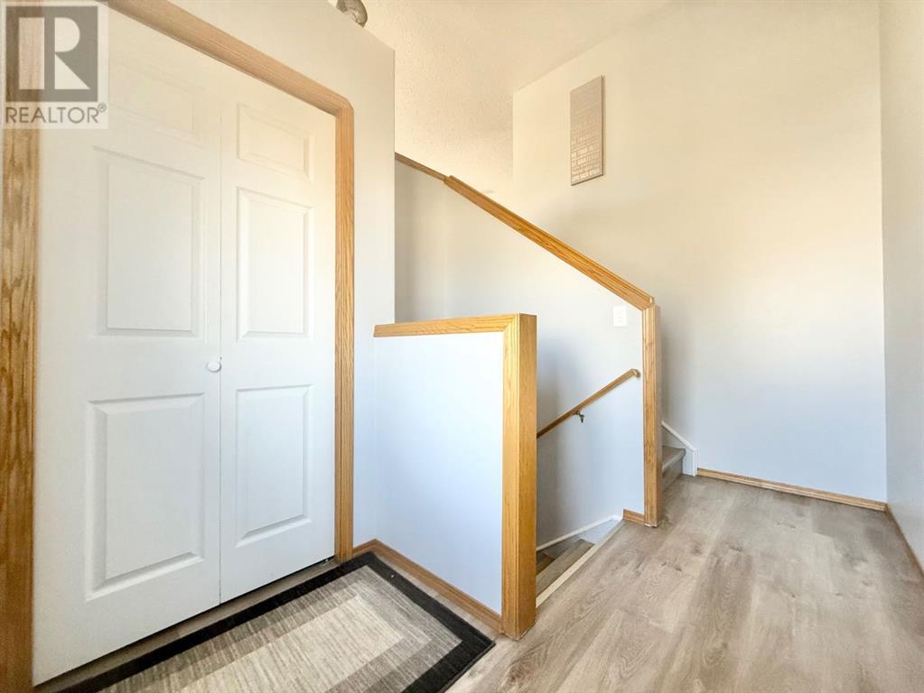 237 Upland Boulevard W, Brooks, Alberta  T1R 0R1 - Photo 4 - A2213380