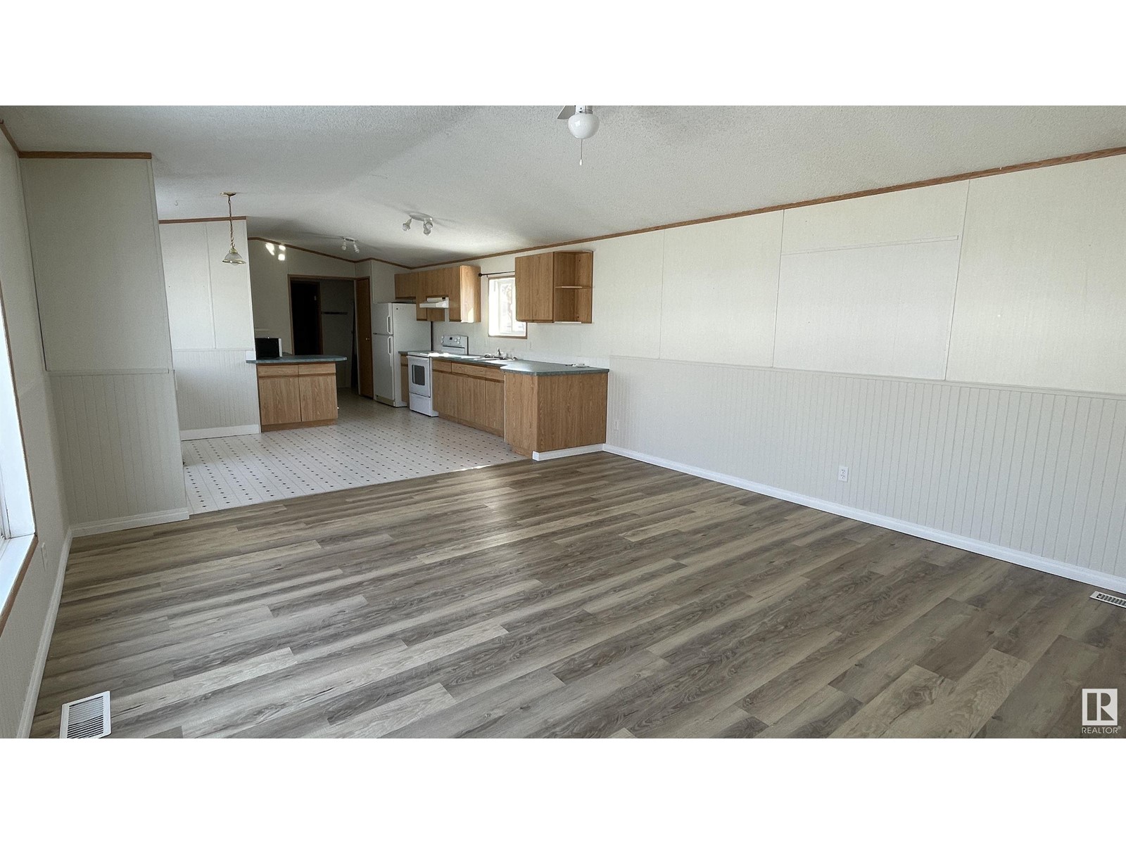 16 5508 55 St, Bonnyville Town, Alberta  T9N 2C6 - Photo 6 - E4431939
