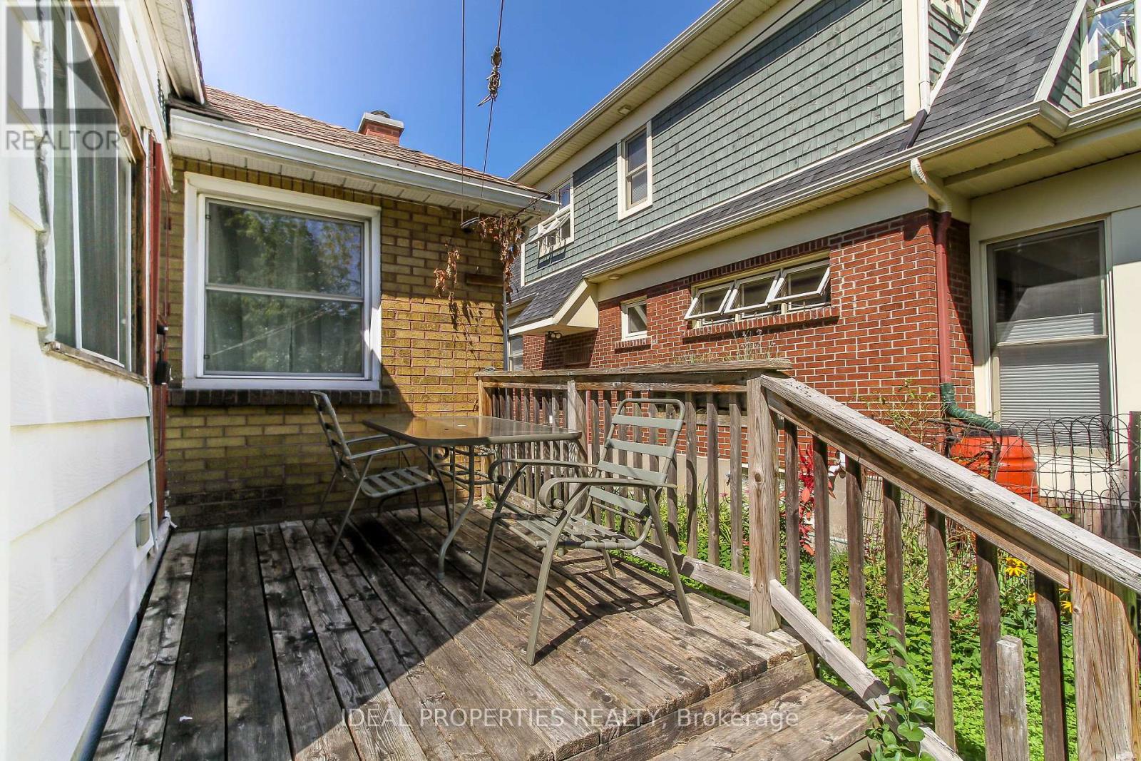 26 Clegg Street, Ottawa, Ontario  K1S 0H8 - Photo 13 - X12106667