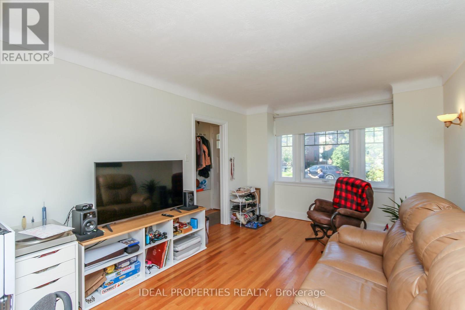 26 Clegg Street, Ottawa, Ontario  K1S 0H8 - Photo 7 - X12106667