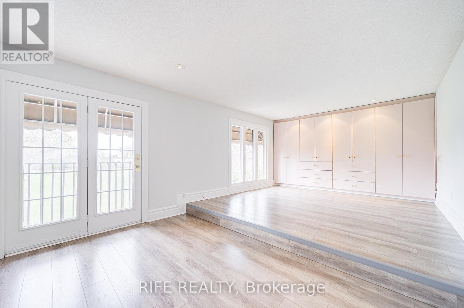17 Bramble Drive, Toronto, Ontario  M3B 2E9 - Photo 21 - C12103243