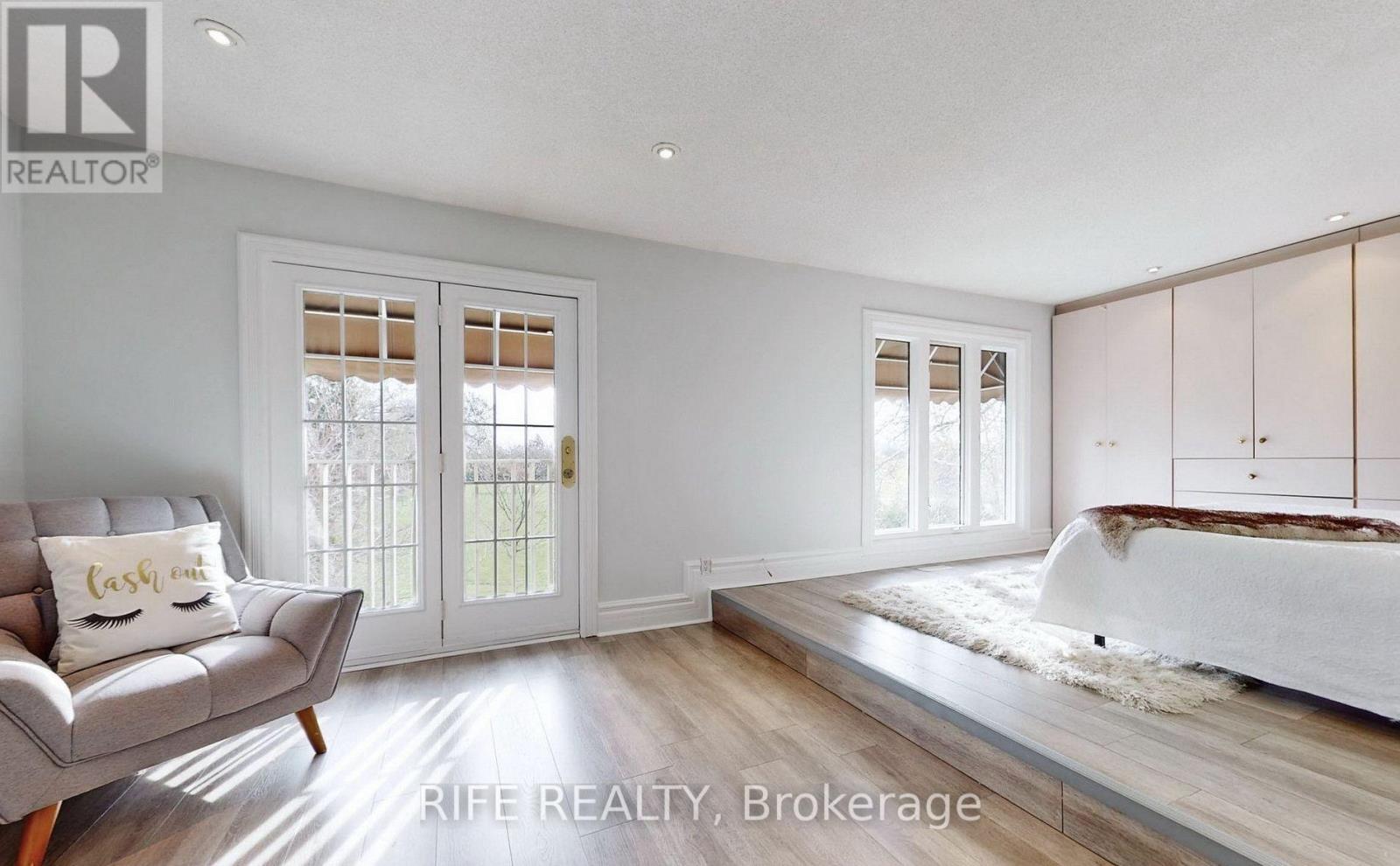 17 Bramble Drive, Toronto, Ontario  M3B 2E9 - Photo 22 - C12103243