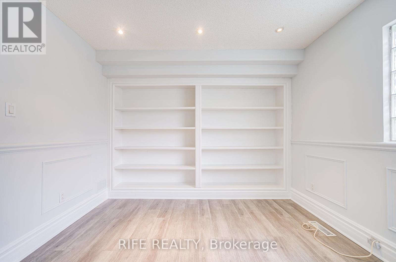17 Bramble Drive, Toronto, Ontario  M3B 2E9 - Photo 29 - C12103243