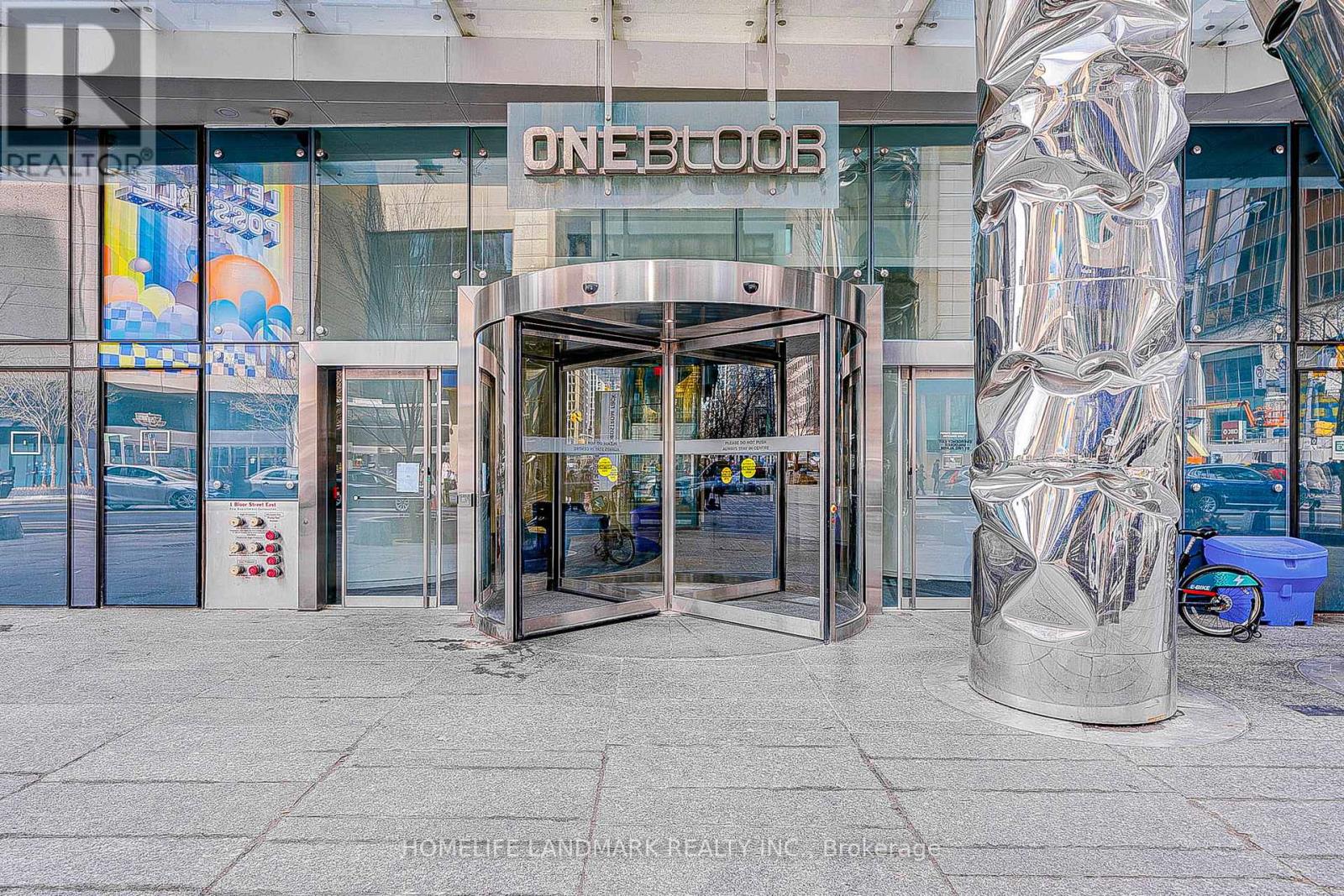 Property at 6108 - 1 BLOOR STREET E image 3