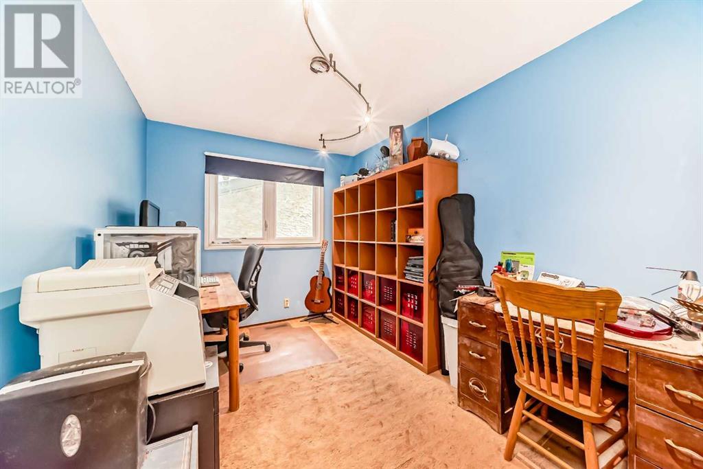 52 Ranchridge Drive Nw, Calgary, Alberta  T3G 1W2 - Photo 17 - A2213614