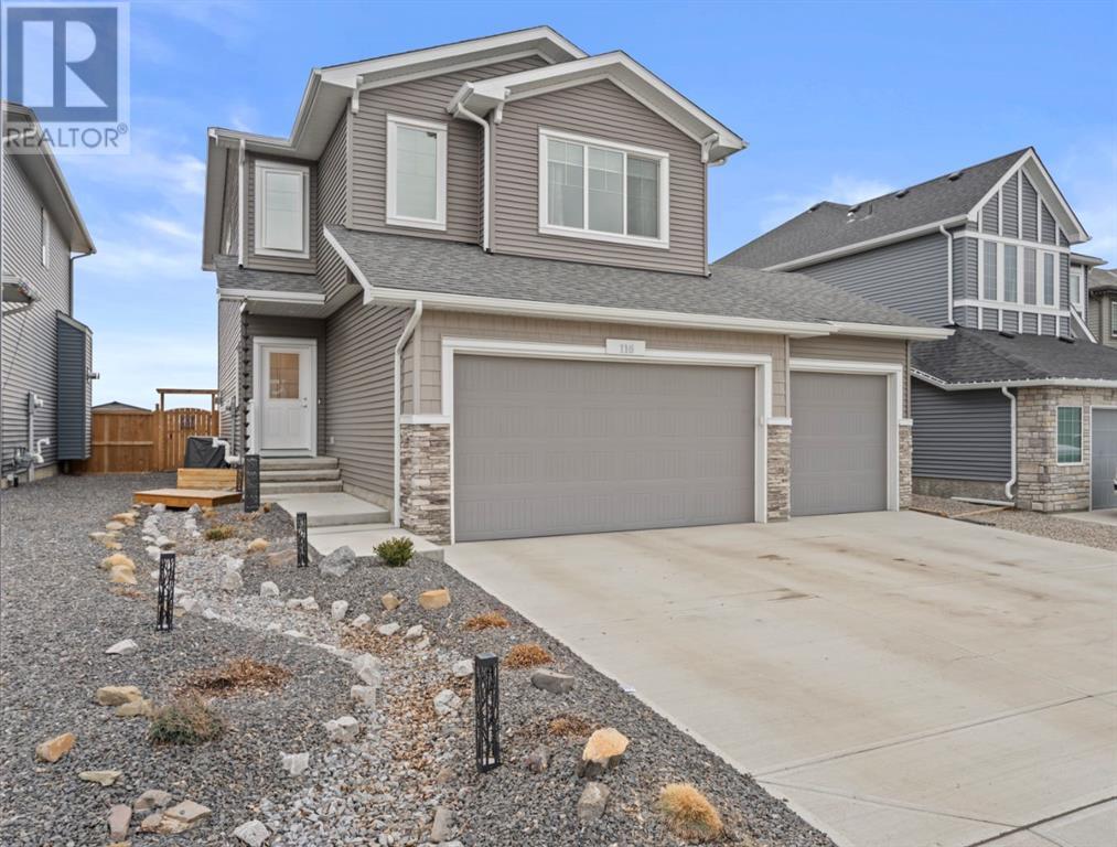 116 Drake Landing Gardens, Okotoks, Alberta  T1S 0P9 - Photo 1 - A2206302