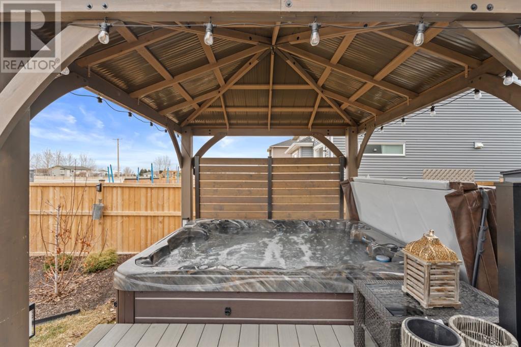 116 Drake Landing Gardens, Okotoks, Alberta  T1S 0P9 - Photo 46 - A2206302