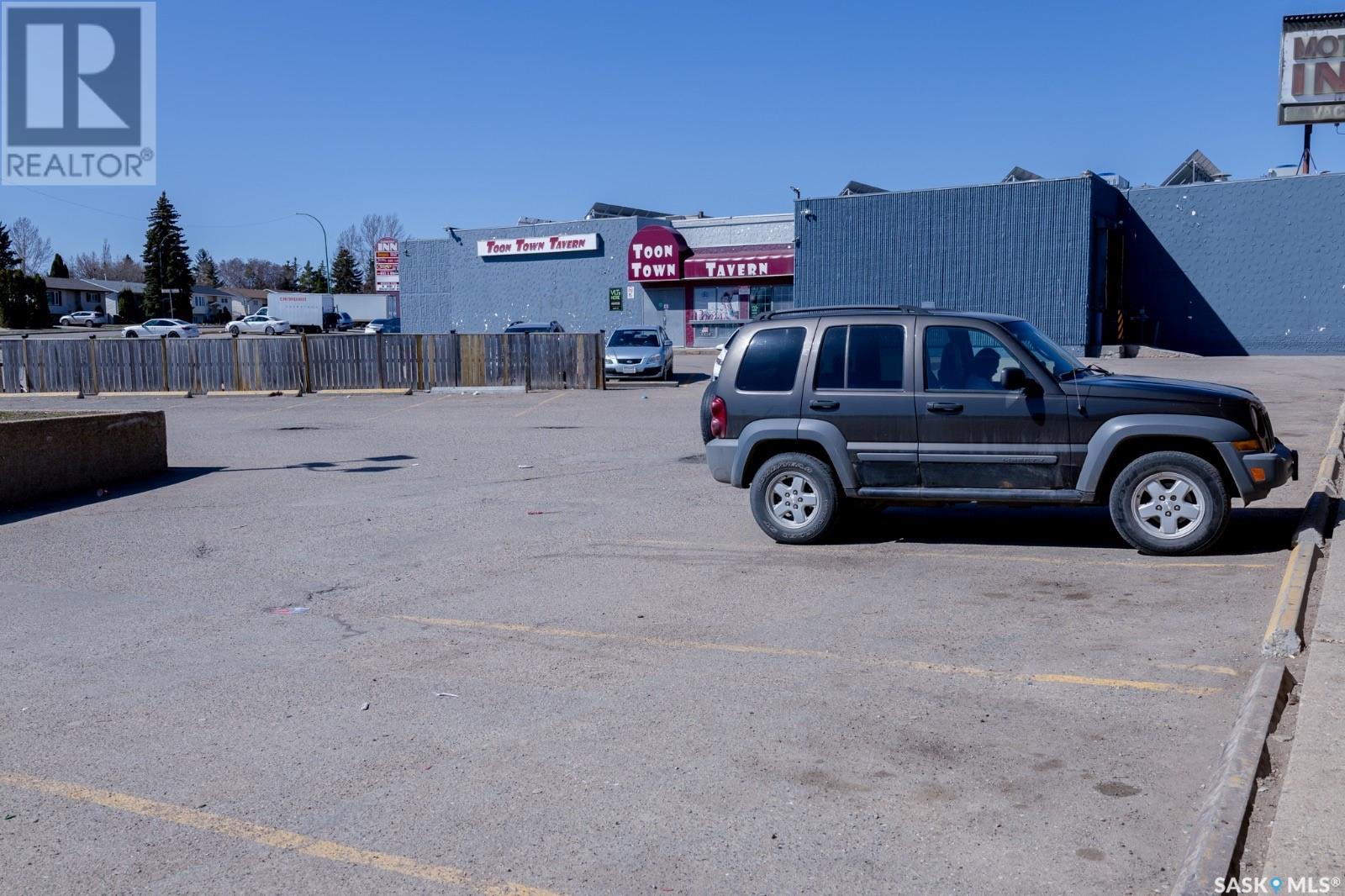 3322 Fairlight Drive, Saskatoon, Saskatchewan  S7M 3Y4 - Photo 8 - SK003802