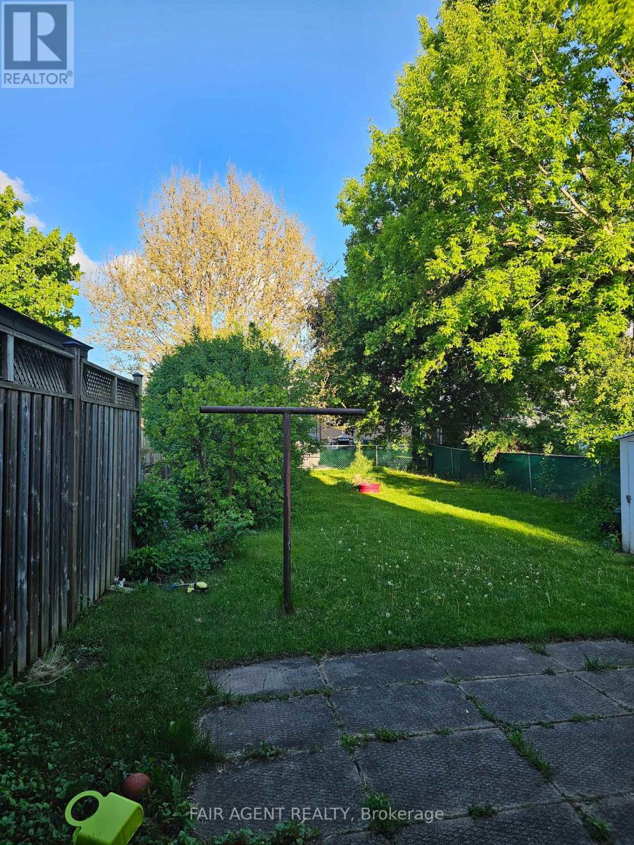 175 Fourth Avenue, Kitchener, Ontario  N2C 1P3 - Photo 22 - X12106706