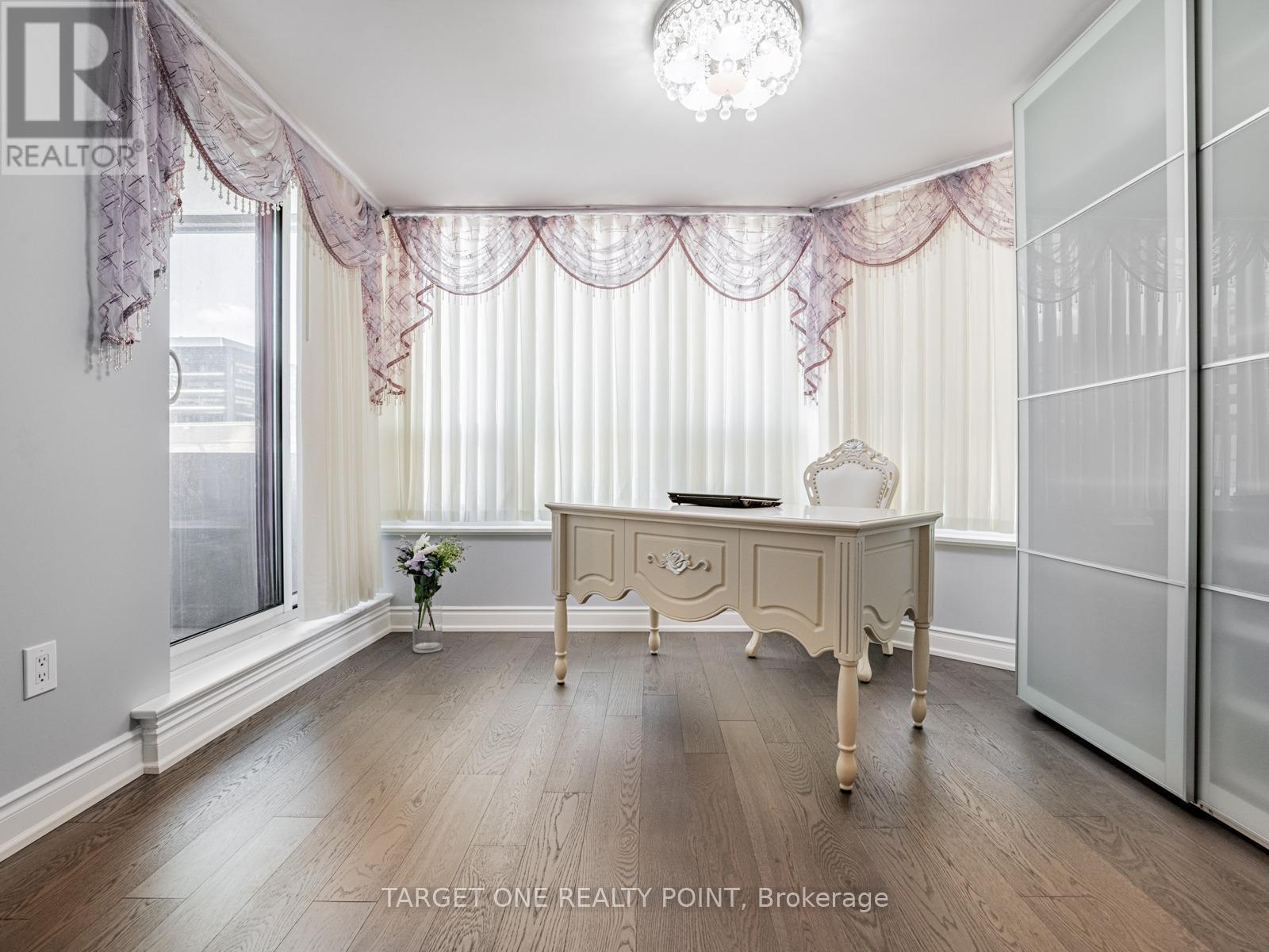 Property at 608 - 65 SPRING GARDEN AVENUE image 5