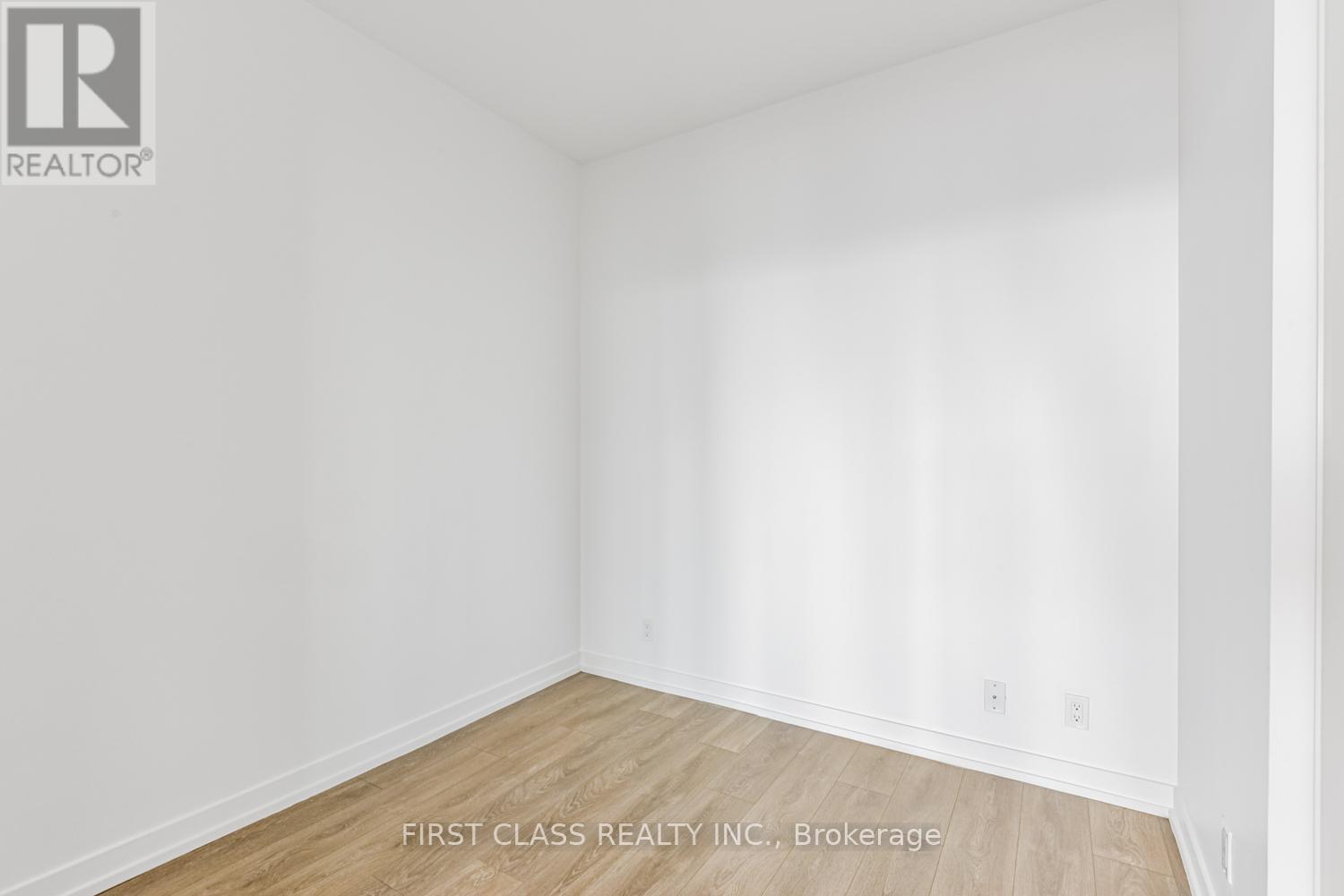 4805 - 5 Buttermill Avenue, Vaughan, Ontario  L4K 0J5 - Photo 17 - N12071579