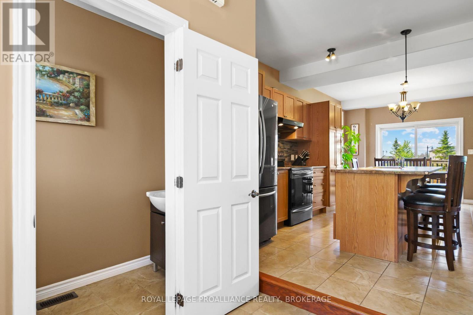 Property at 121 BLAKELY STREET image 4
