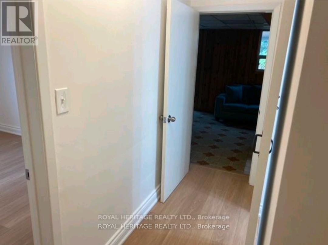 Lower - 65 Wintergreen Road, Toronto, Ontario  M3M 2H9 - Photo 8 - W12106753