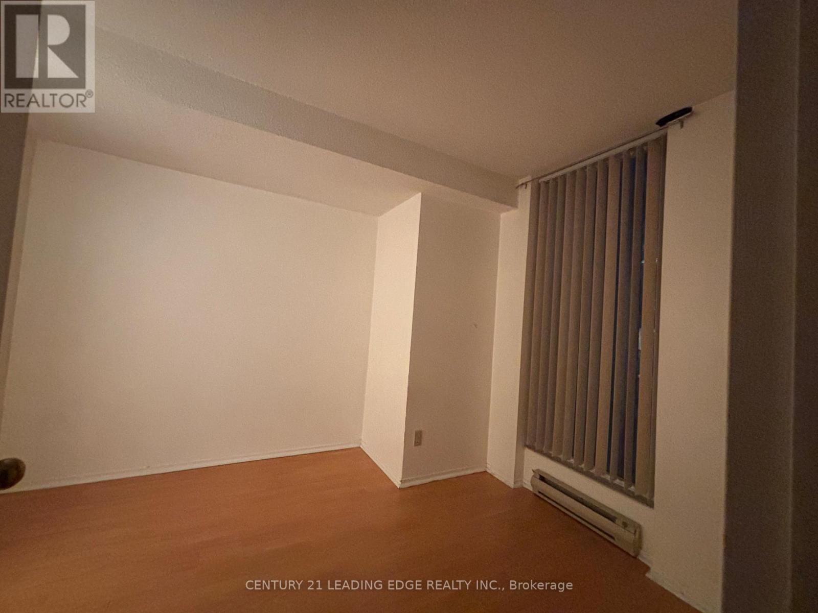 901 - 55 Centre Avenue, Toronto, Ontario  M5G 2H5 - Photo 6 - C12105097