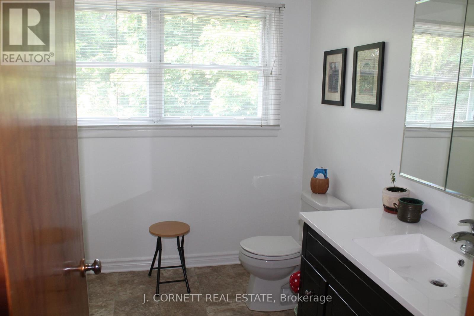 1004 Pescod Street, Cornwall, Ontario  K6J 2J9 - Photo 29 - X12044481