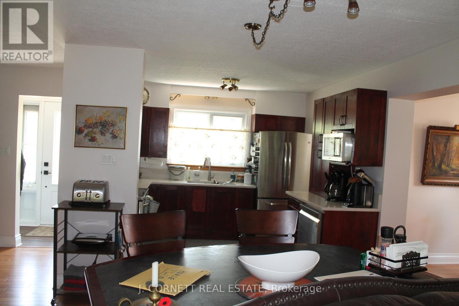 1004 Pescod Street, Cornwall, Ontario  K6J 2J9 - Photo 9 - X12044481