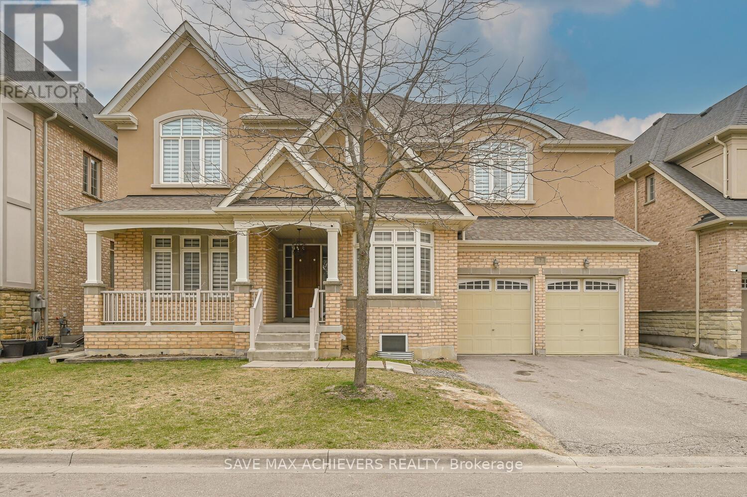 Property at 7 SEACLIFF CRESCENT image 1
