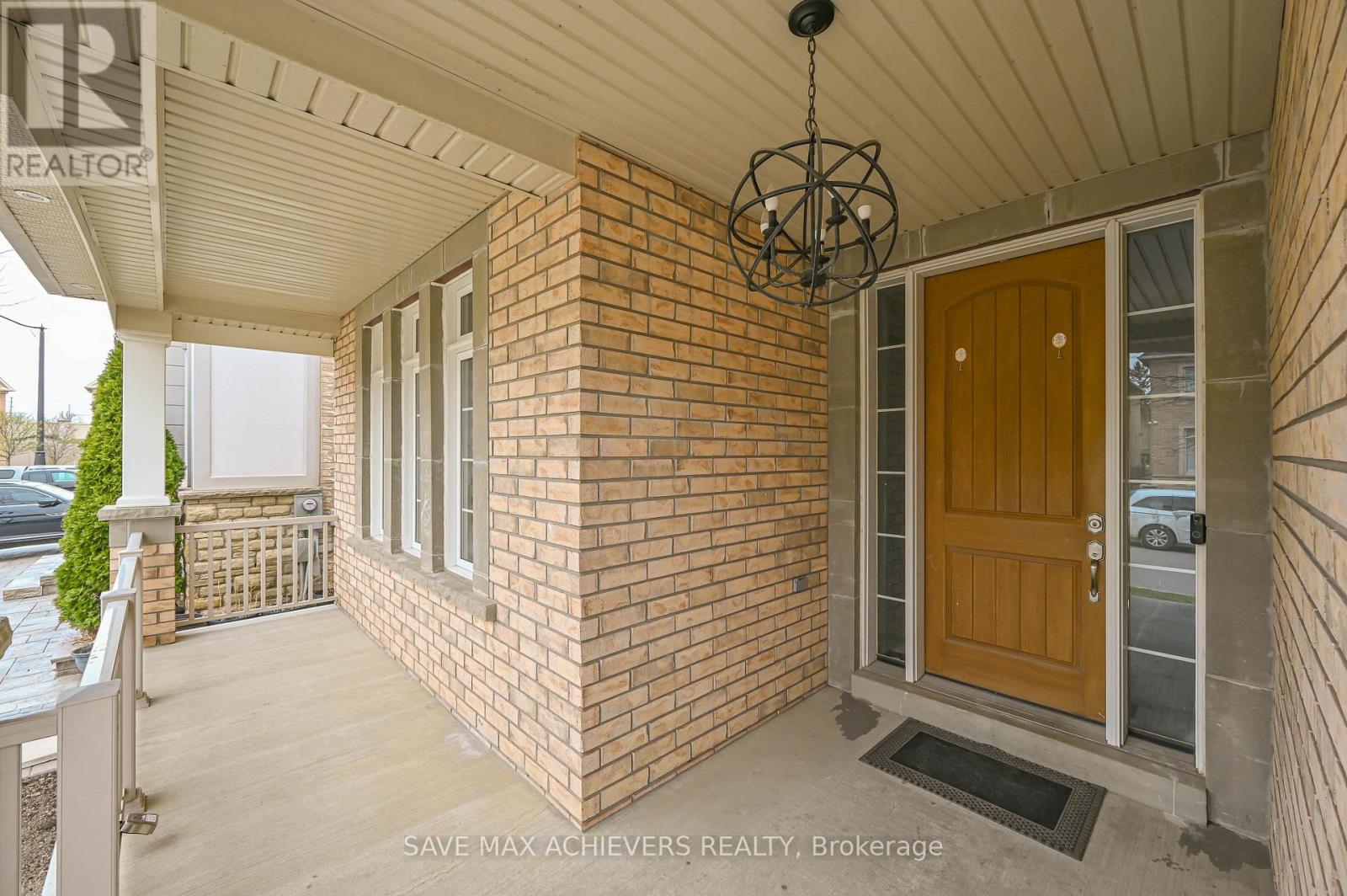 Property at 7 SEACLIFF CRESCENT image 5