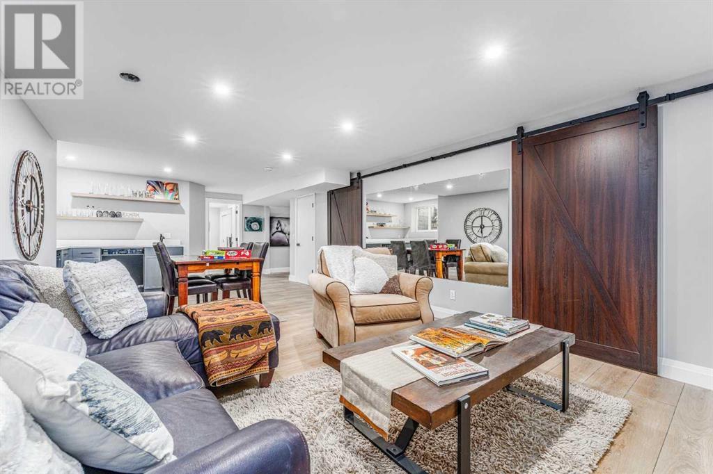 204 Pump Hill View Sw, Calgary, Alberta  T2V 4M9 - Photo 39 - A2197679