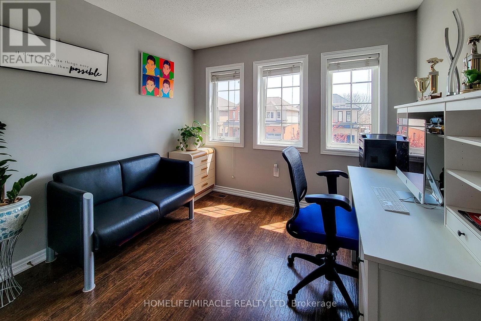 185 Palacebeach Trail, Hamilton, Ontario  L8E 0C2 - Photo 44 - X12106762