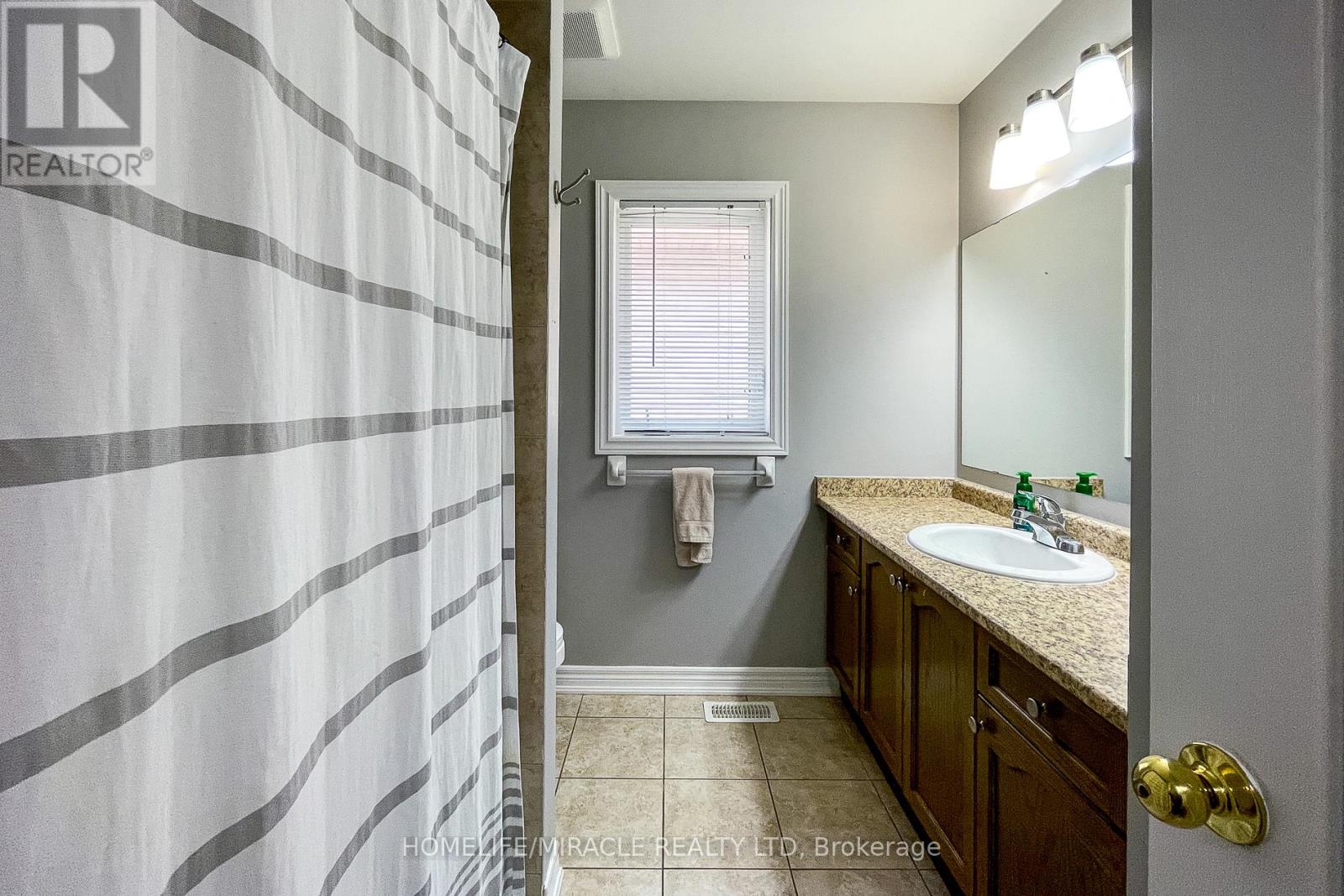 185 Palacebeach Trail, Hamilton, Ontario  L8E 0C2 - Photo 47 - X12106762
