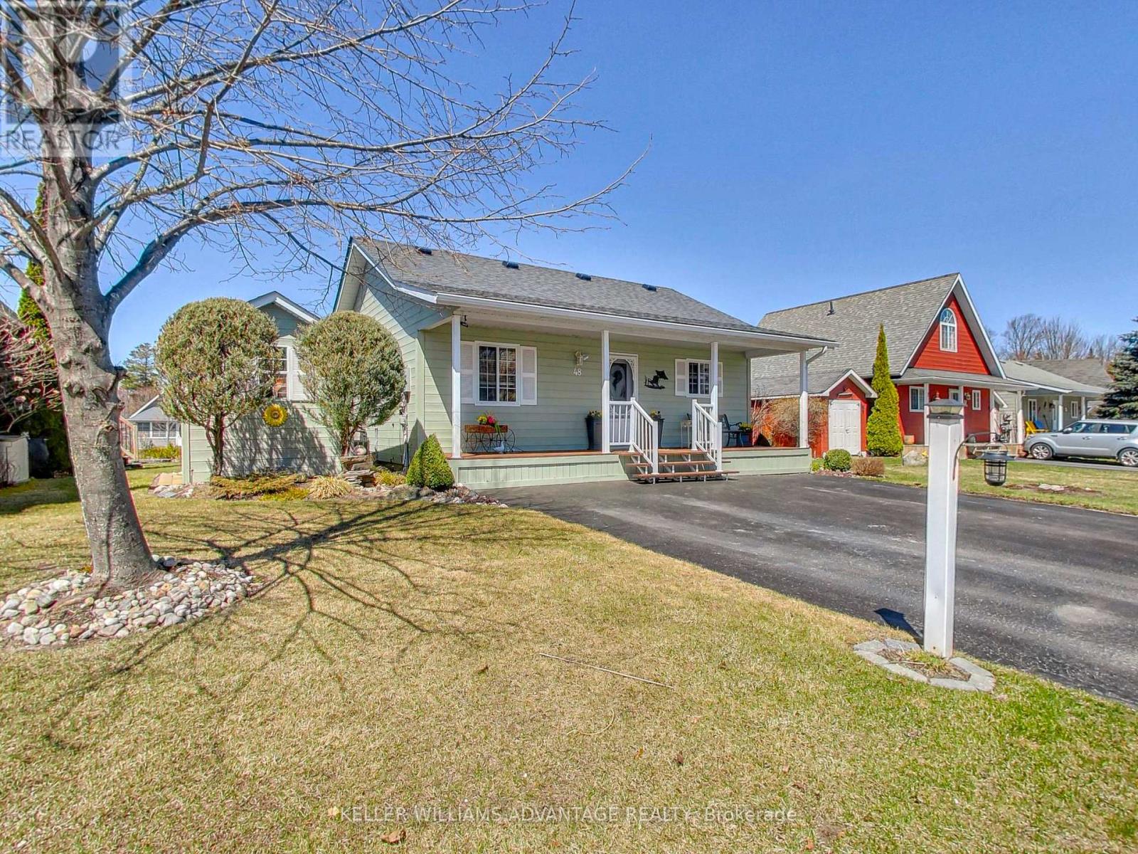 Property at 48 MADAWASKA TRAIL image 1