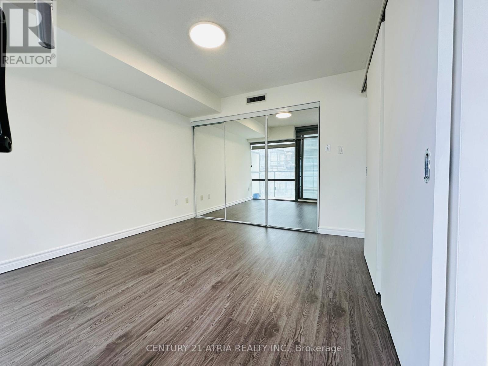 710 - 37 Grosvenor Street, Toronto, Ontario  M4Y 3G5 - Photo 14 - C12106803