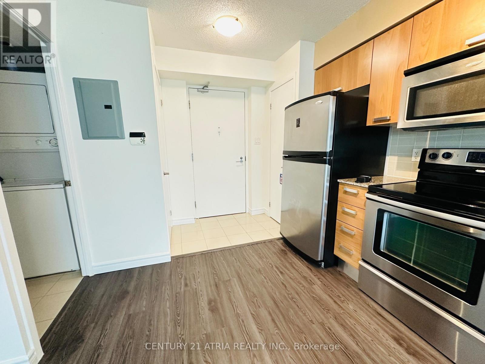 710 - 37 Grosvenor Street, Toronto, Ontario  M4Y 3G5 - Photo 4 - C12106803