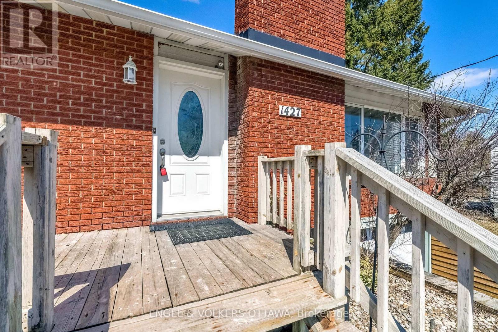 Property at 1427 ROSEBELLA AVENUE image 5
