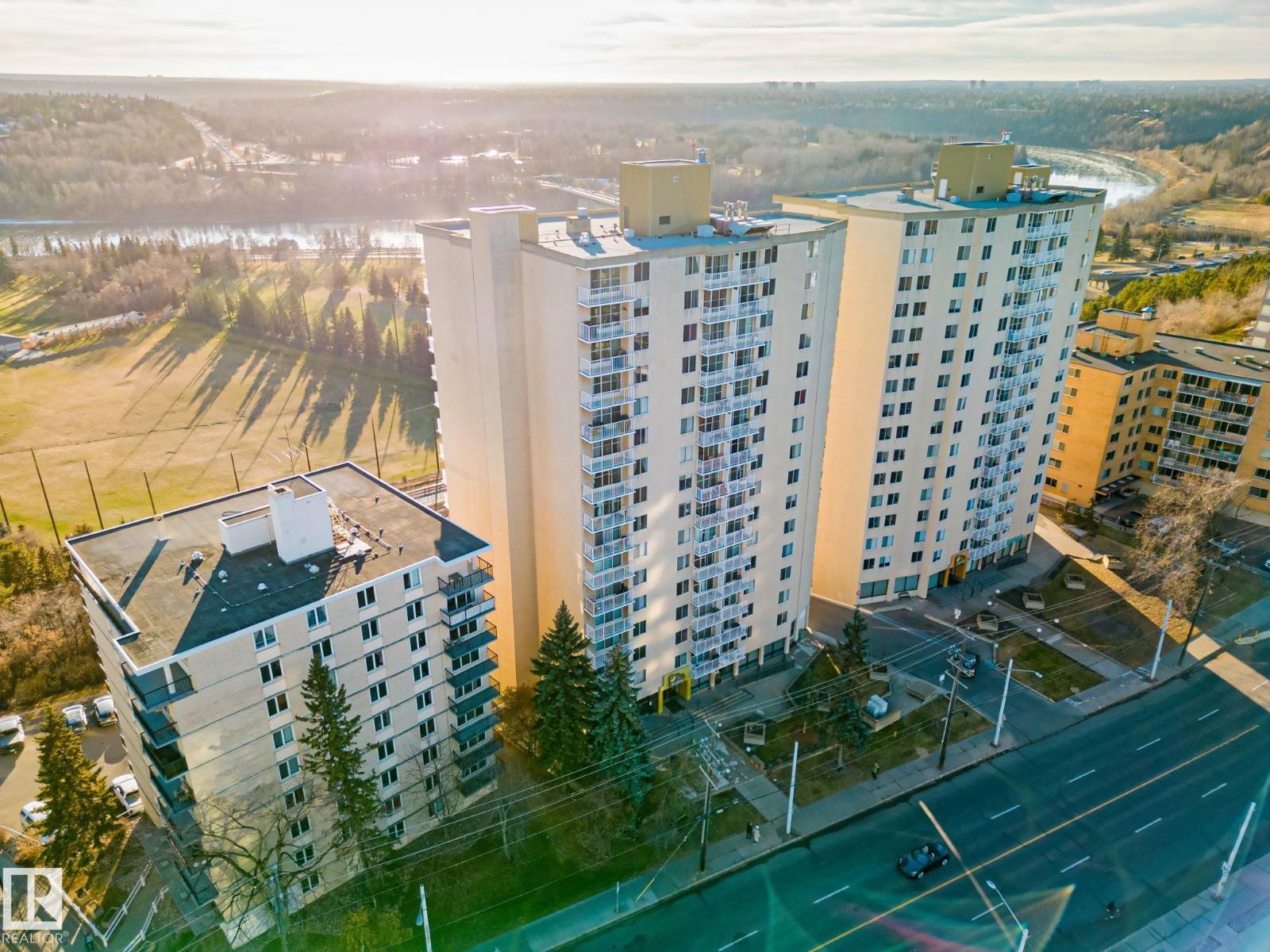 #1401 12121 Jasper Av Nw Nw, Edmonton, Alberta  T5N 3X7 - Photo 1 - E4433038