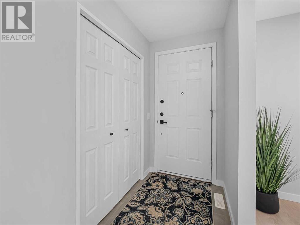 Property at 7119 Huntercrest Road NW image 4