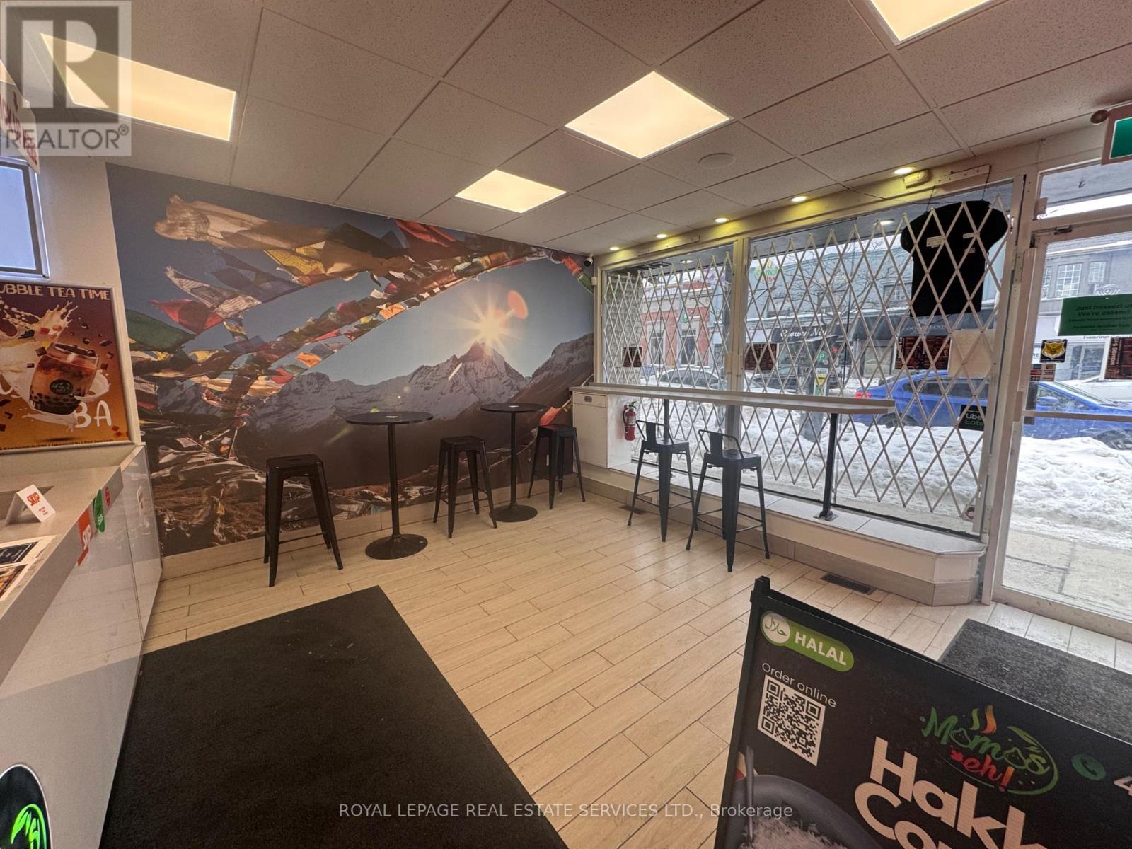 Property at 2916 LAKE SHORE BOULEVARD W image 5