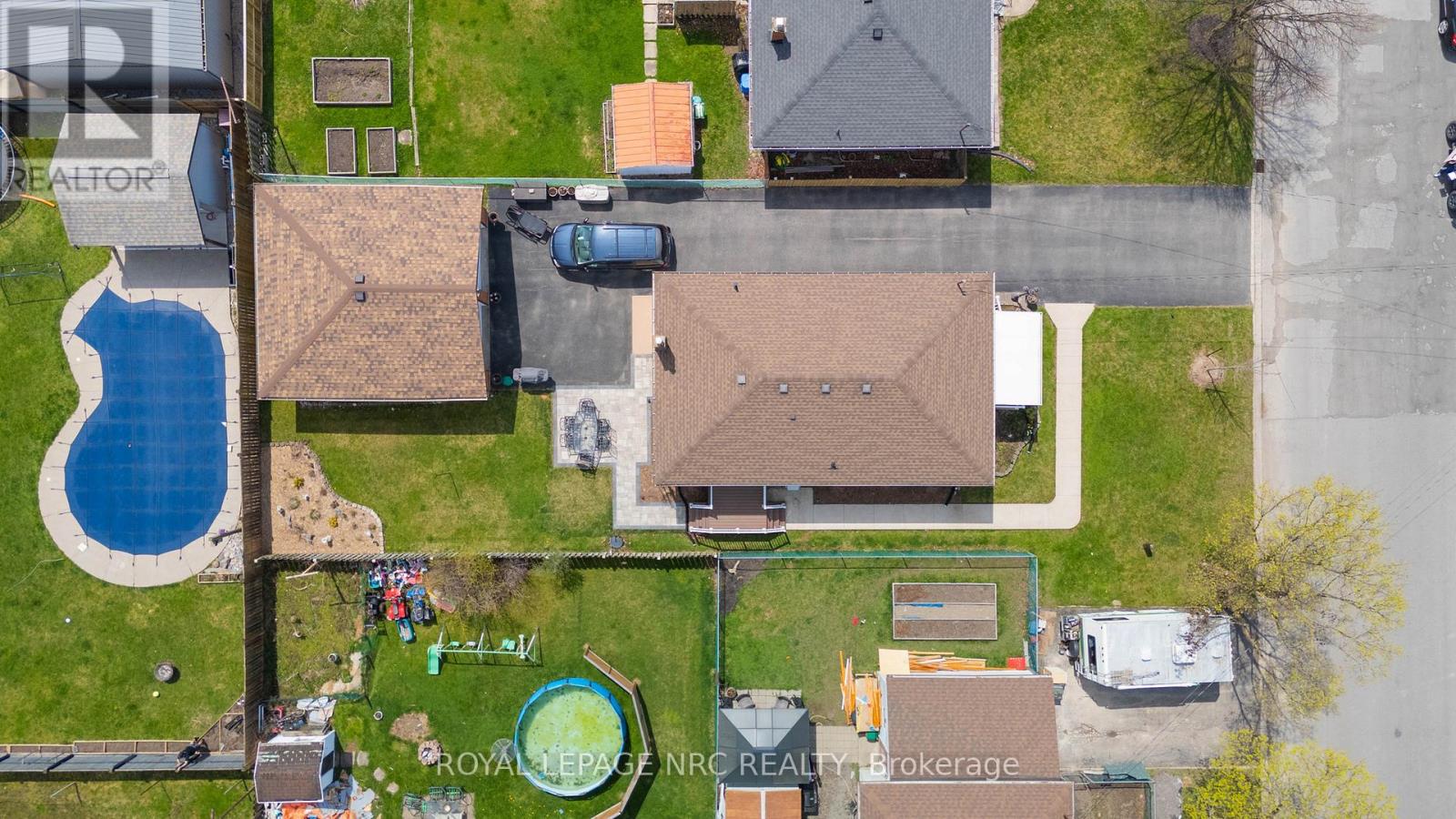 15 Kilgour Avenue, Welland (Broadway), Ontario  L3C 2P8 - Photo 24 - X12106847