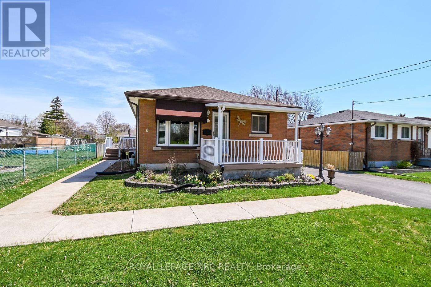 15 Kilgour Avenue, Welland (Broadway), Ontario  L3C 2P8 - Photo 28 - X12106847