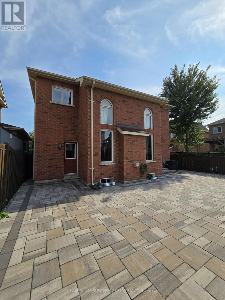 Property at 4 HAWKWEED MANOR image 4