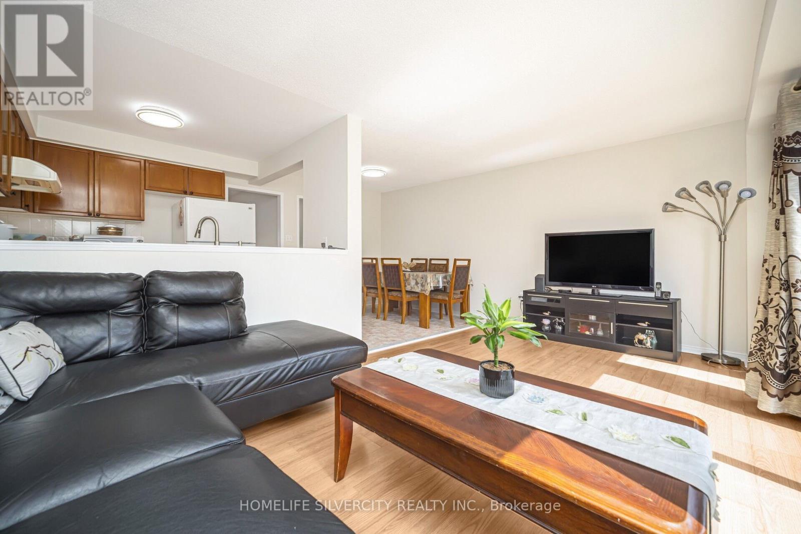 70 Tumbleweed Trail, Brampton, Ontario  L6Y 4Z9 - Photo 18 - W12106771