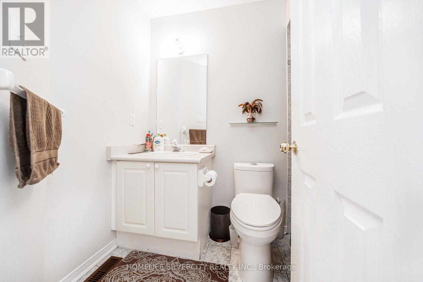 70 Tumbleweed Trail, Brampton, Ontario  L6Y 4Z9 - Photo 32 - W12106771