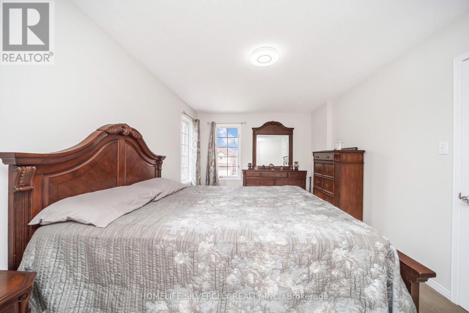 70 Tumbleweed Trail, Brampton, Ontario  L6Y 4Z9 - Photo 29 - W12106771
