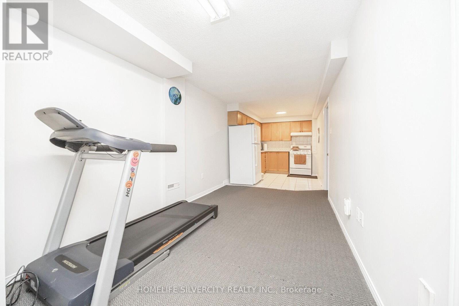 70 Tumbleweed Trail, Brampton, Ontario  L6Y 4Z9 - Photo 42 - W12106771