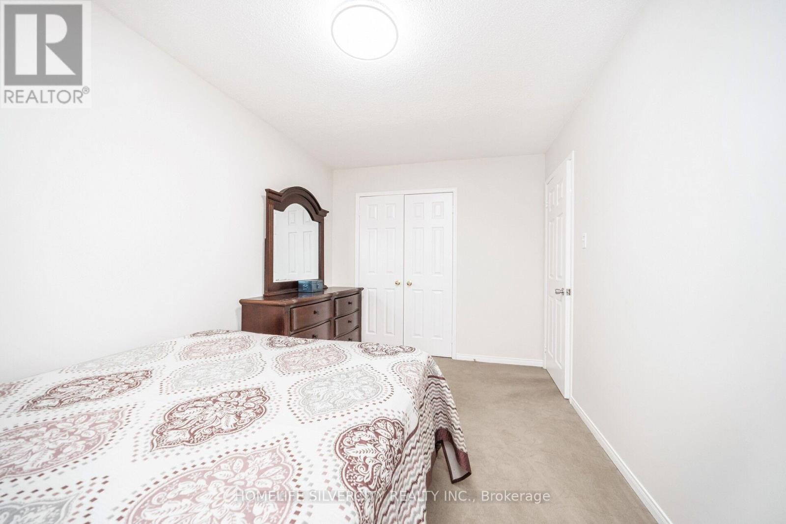 70 Tumbleweed Trail, Brampton, Ontario  L6Y 4Z9 - Photo 39 - W12106771