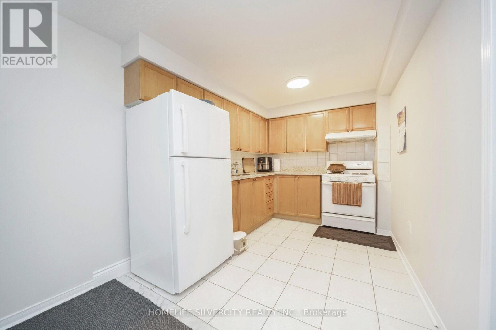 70 Tumbleweed Trail, Brampton, Ontario  L6Y 4Z9 - Photo 43 - W12106771
