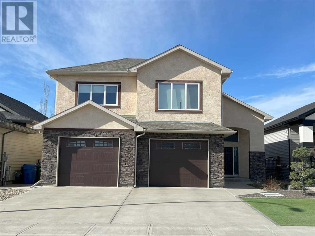 Property at 18 Riverine Lane W image 1