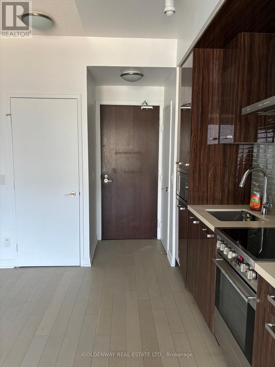 S715 - 120 Bayview Avenue, Toronto, Ontario  M5A 0J1 - Photo 5 - C12106882