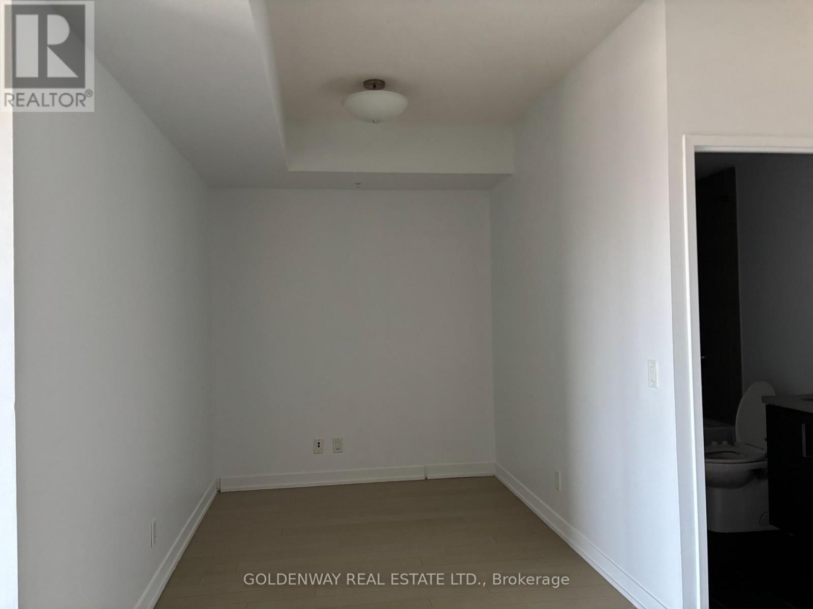 S715 - 120 Bayview Avenue, Toronto, Ontario  M5A 0J1 - Photo 9 - C12106882