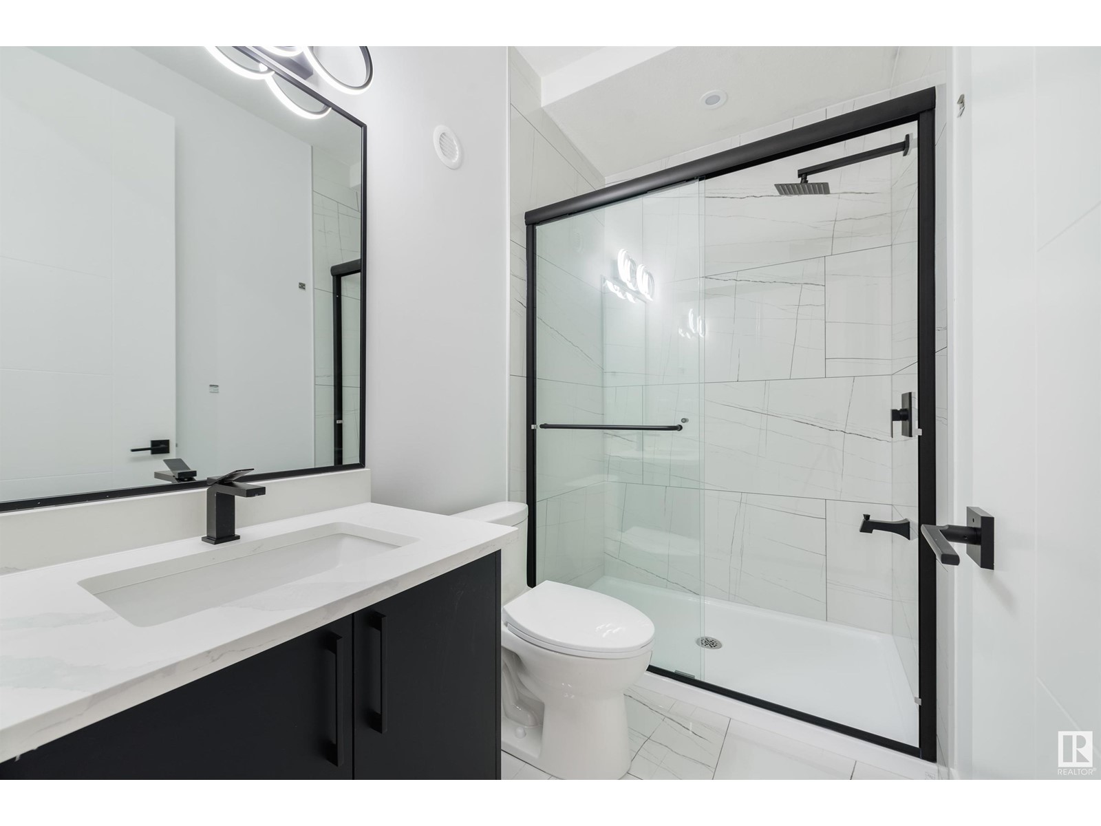 3509 44 Av, Beaumont, Alberta  T4X 2B8 - Photo 41 - E4433098