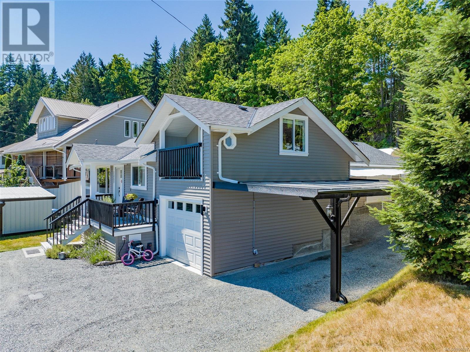 Property at 1357 Fielding Rd image 2