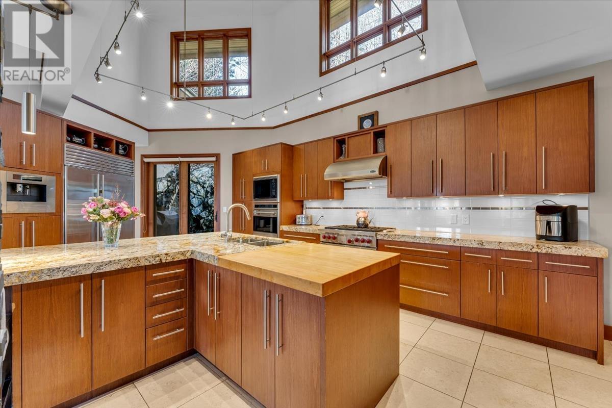 Property at 1125 GROVELAND COURT image 1
