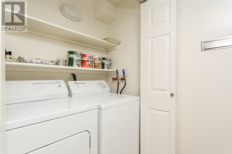 Listing Picture 5 of 32 : 104 7171 BERESFORD STREET, Burnaby / 本拿比 - 魯藝地產 Yvonne Lu Group - MLS Medallion Club Member
